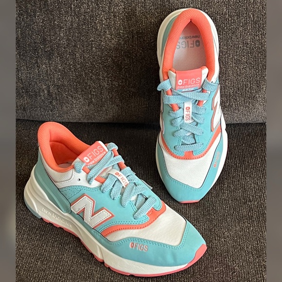 FIGS New Balance 997R Seaglass Color Women’s Shoes Size-8 - Picture 1 of 14